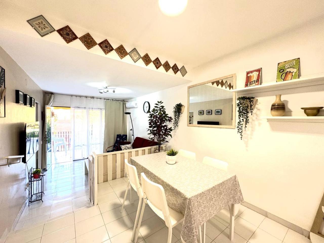 Apartsalou Blau Mari ภายนอก รูปภาพ
